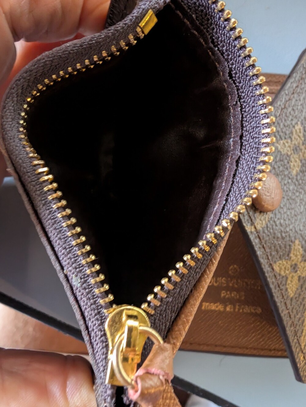 Louis Vuitton Victorine Wallet Like New - Picture 5 of 8